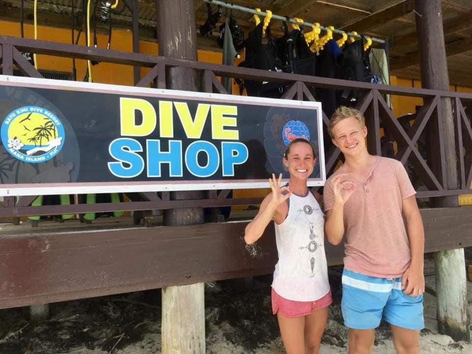 Ratu Kini Dive & Stay Đảo Đảo Mana Island Ngoại thất bức ảnh